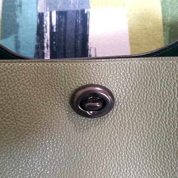 Coach Charlie Bucket In Light Fern - Picture 2 of 10